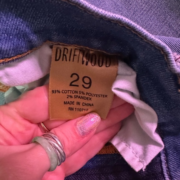 Driftwood Jackie Jeans with embroidered flowers Size 29 - Picture 6 of 6